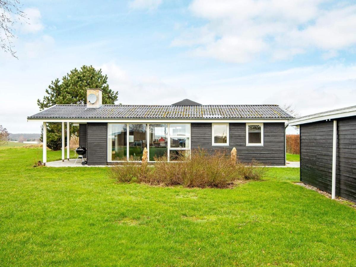8 Person Holiday Home In Эбельтофт Экстерьер фото
